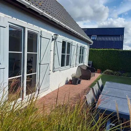 Cozy Holiday In With Swimming Pool Nieuwpoort